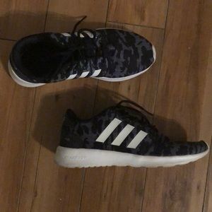 Adidas cloud foam black and grey printed shoe